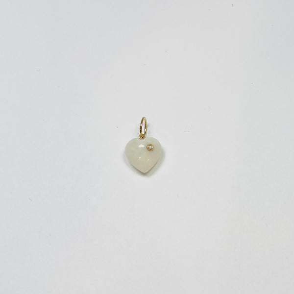 small puffy heart with diamond