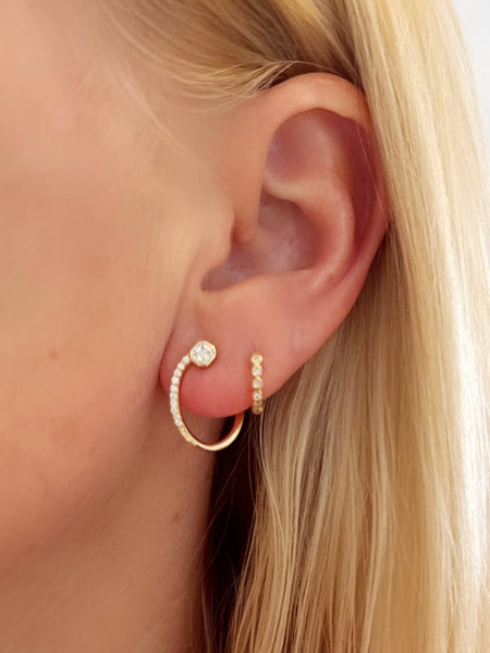 front to back spiral cushion cut diamond ear cuff