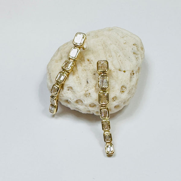 emerald cut diamond dangle