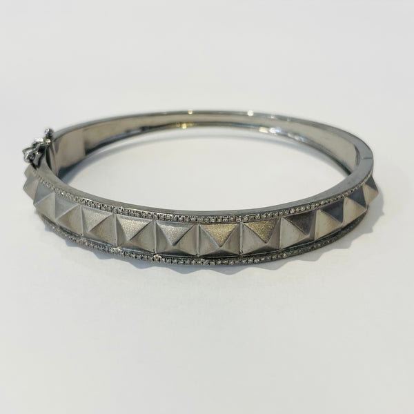 pyramid bangle