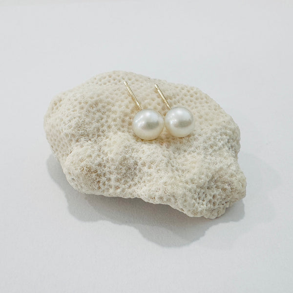 cultured pearl studs