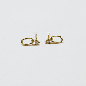 diamond link studs