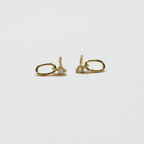 diamond link studs