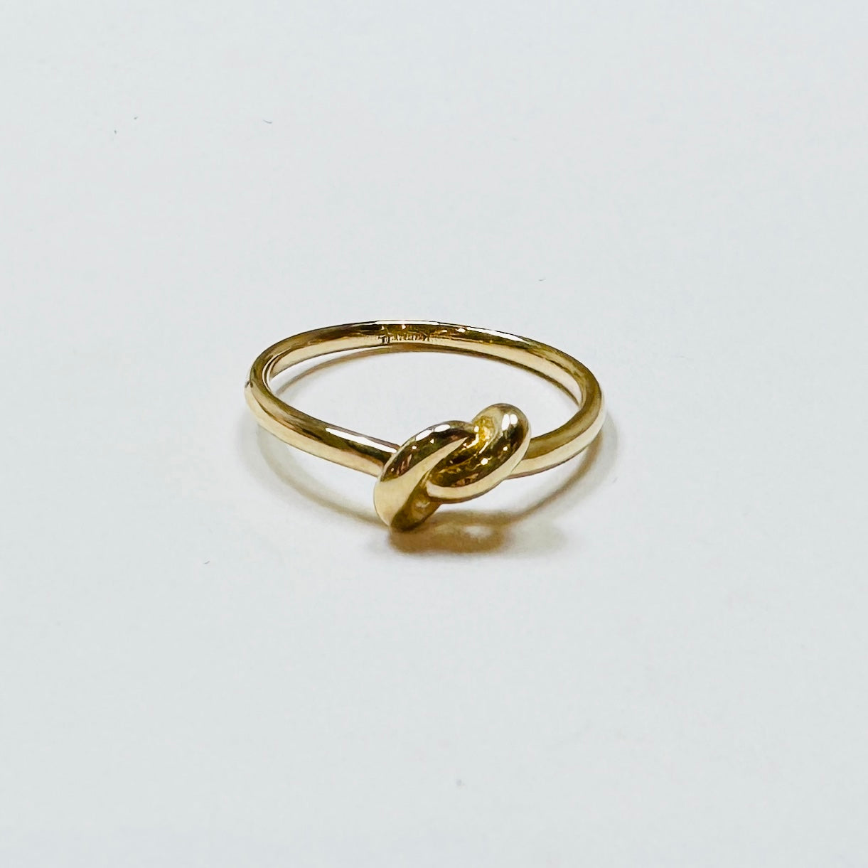 knot ring