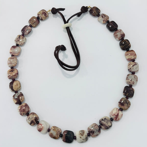 Convertible hat band, square jasper