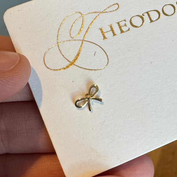 single sale studs