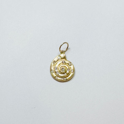 nautilus pendant