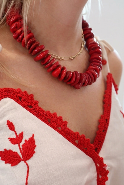 red bamboo coral statement collar