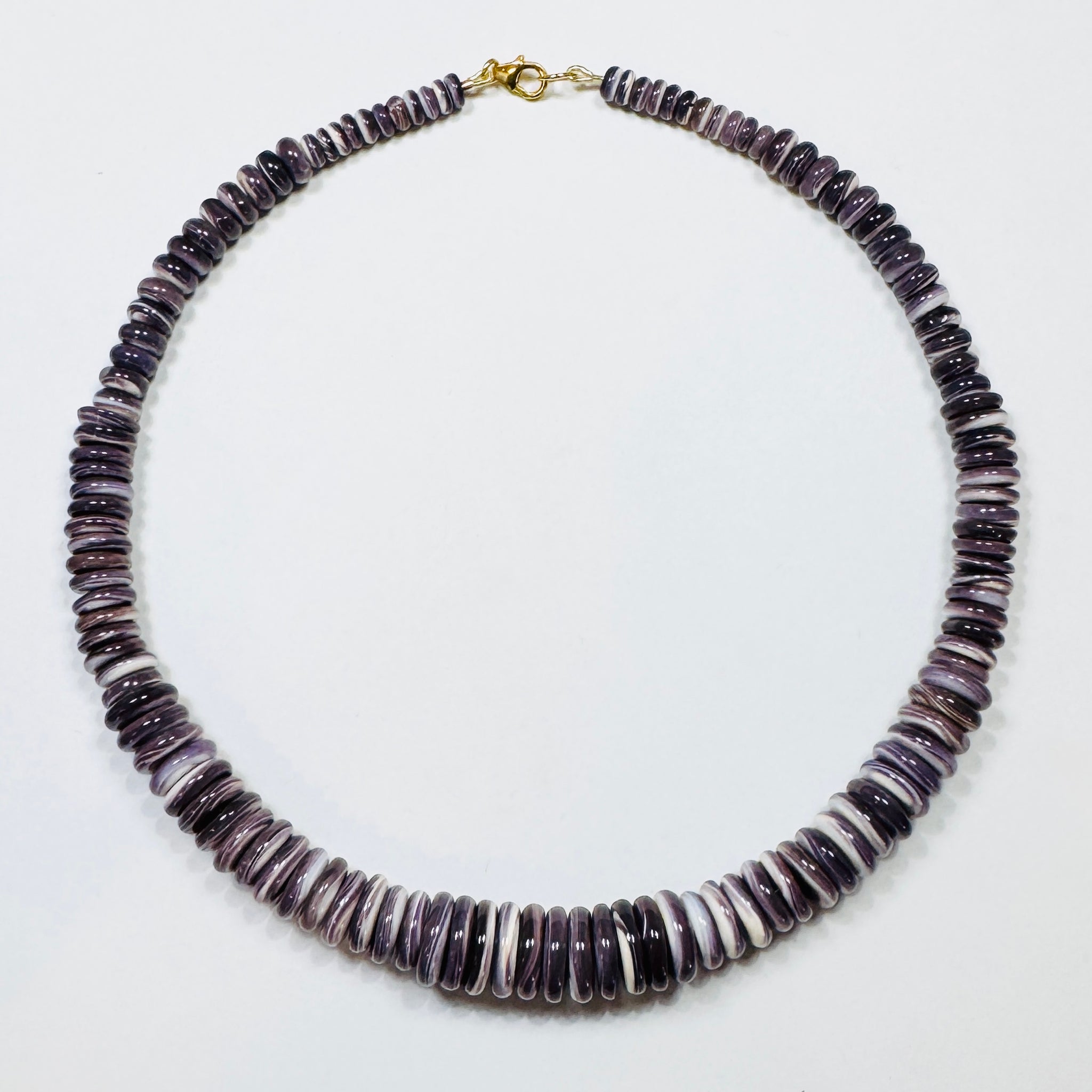 wampum quahog shell graduated statement necklace