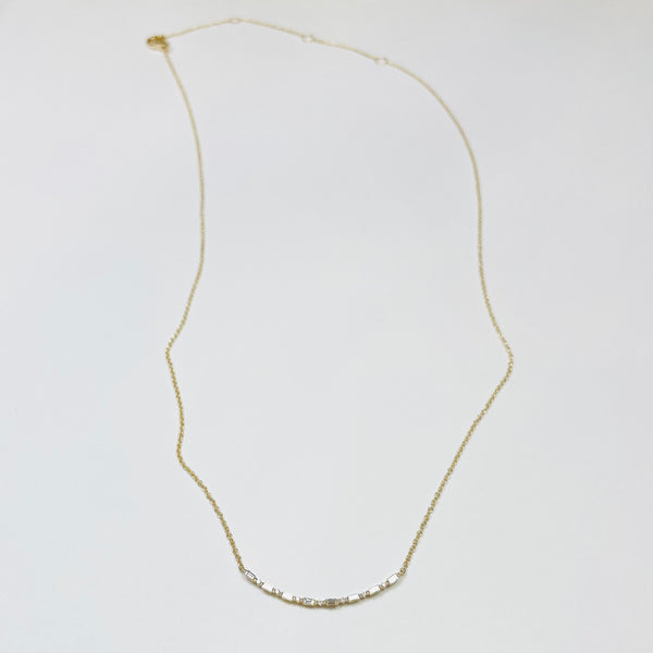 baguette curved bar necklace