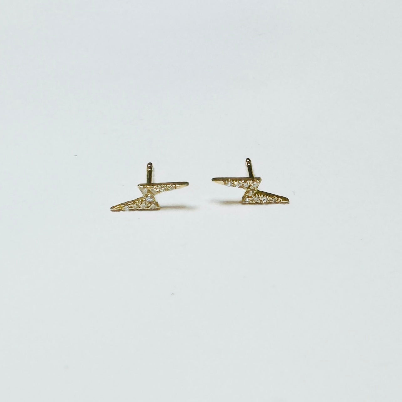 diamond lightning bolt studs