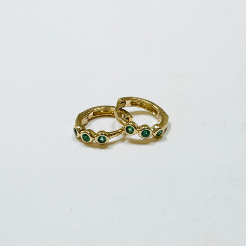 bezel emerald huggies