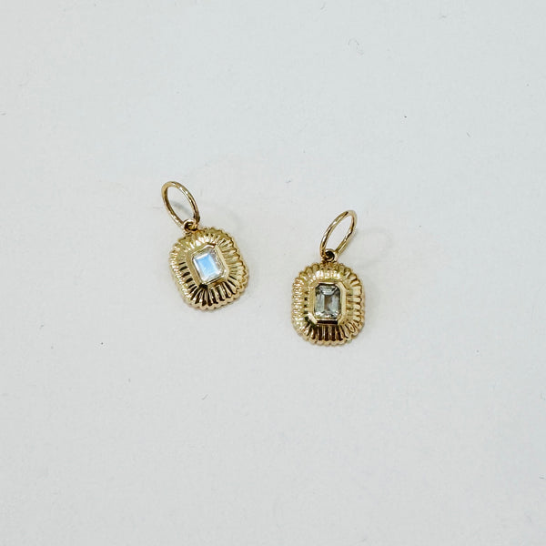 flutted pillow set gemstone pendant