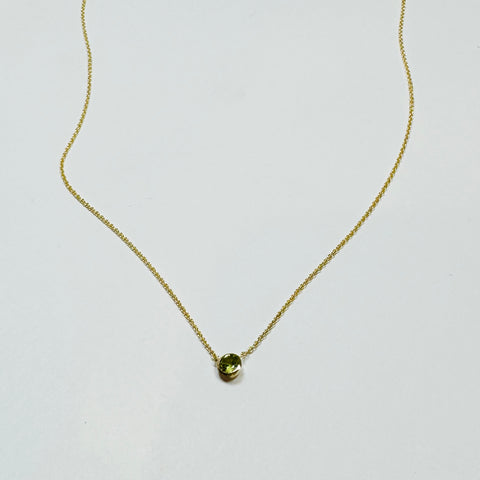 bezel set peridot necklace