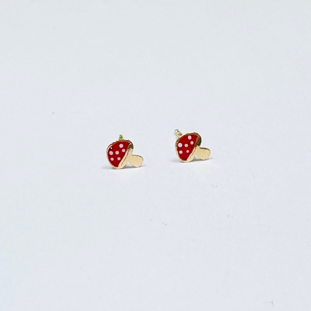 mini red mushroom studs