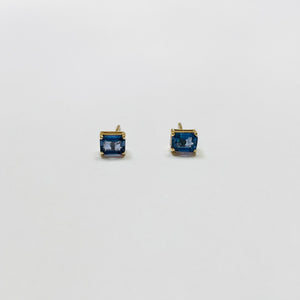 blue sapphire prong studs