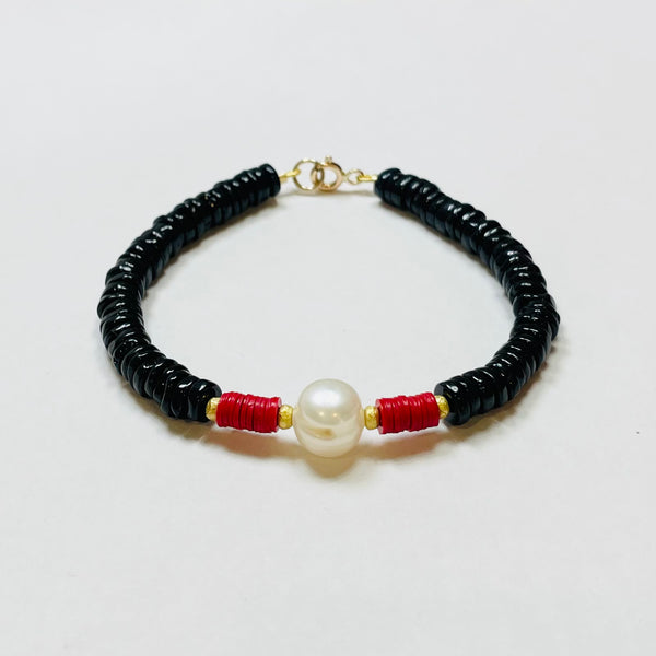onyx pearl bracelet