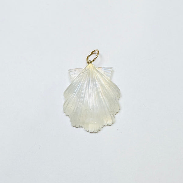 gemstone scallop shell pendant