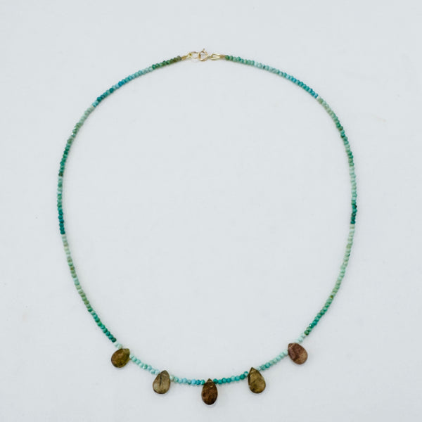 Teardrop delicate