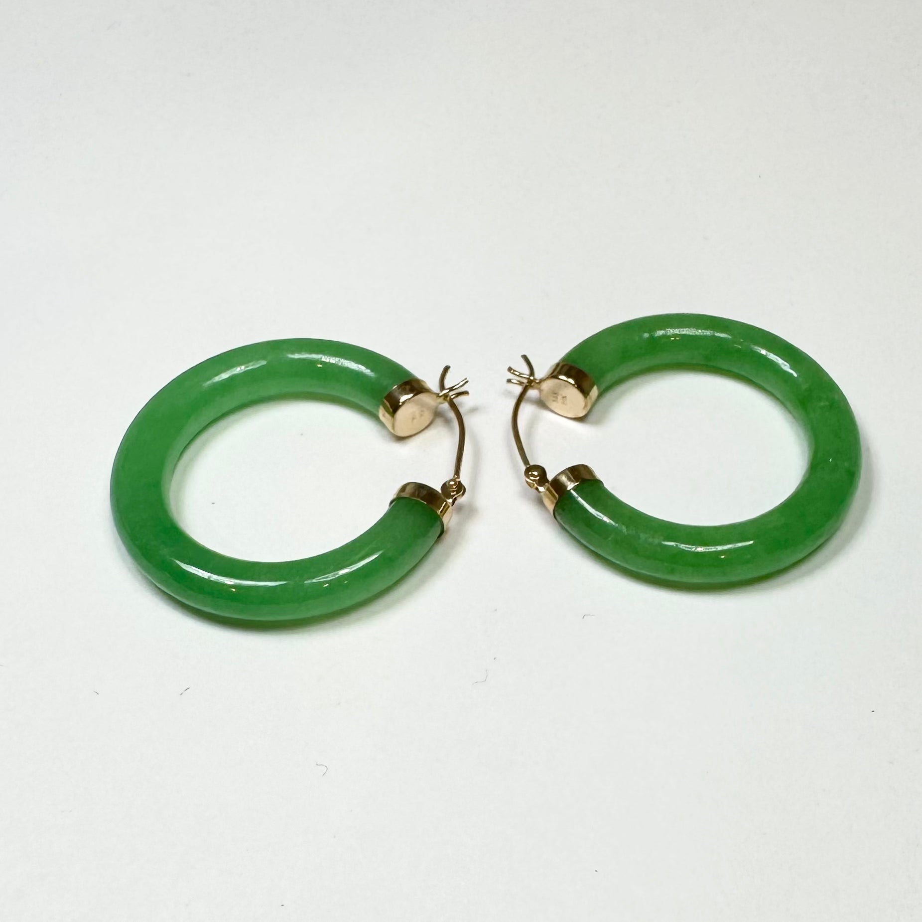 jade hoops, 30mm