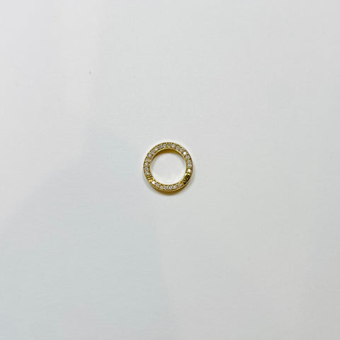 diamond and gold connector
