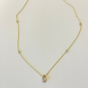 single stone pear shaped diamond necklace