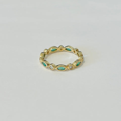emerald and diamond band
