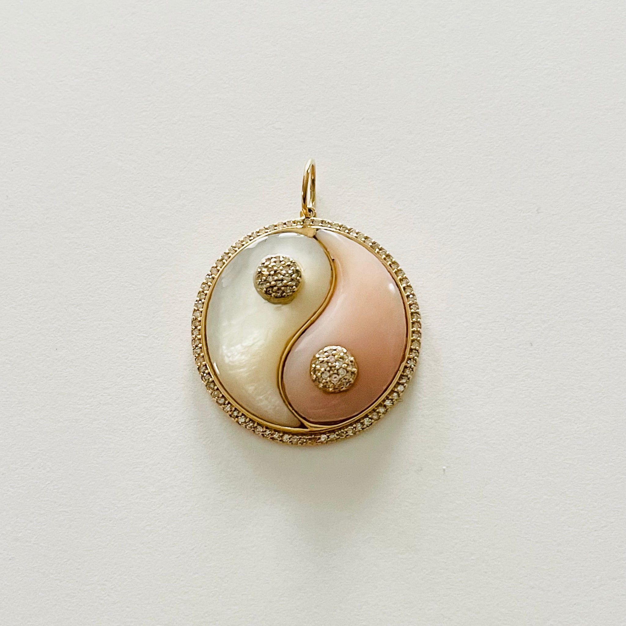 ying yang pendant